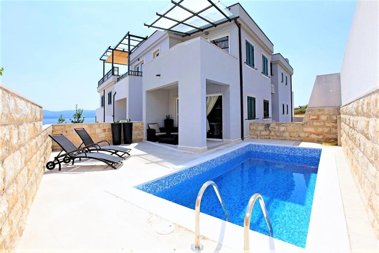 Apartment Bol A6 With Pool From 45 Eur Per Person Kültér fotó
